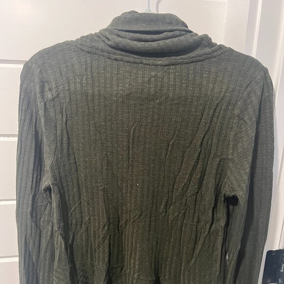 Maeve Shirt - Picture 3 of 5